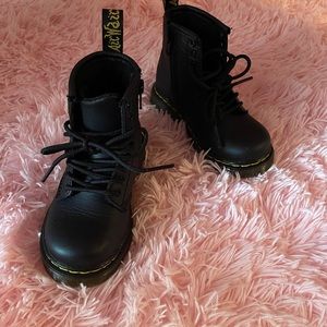 1460 T Dr Martens